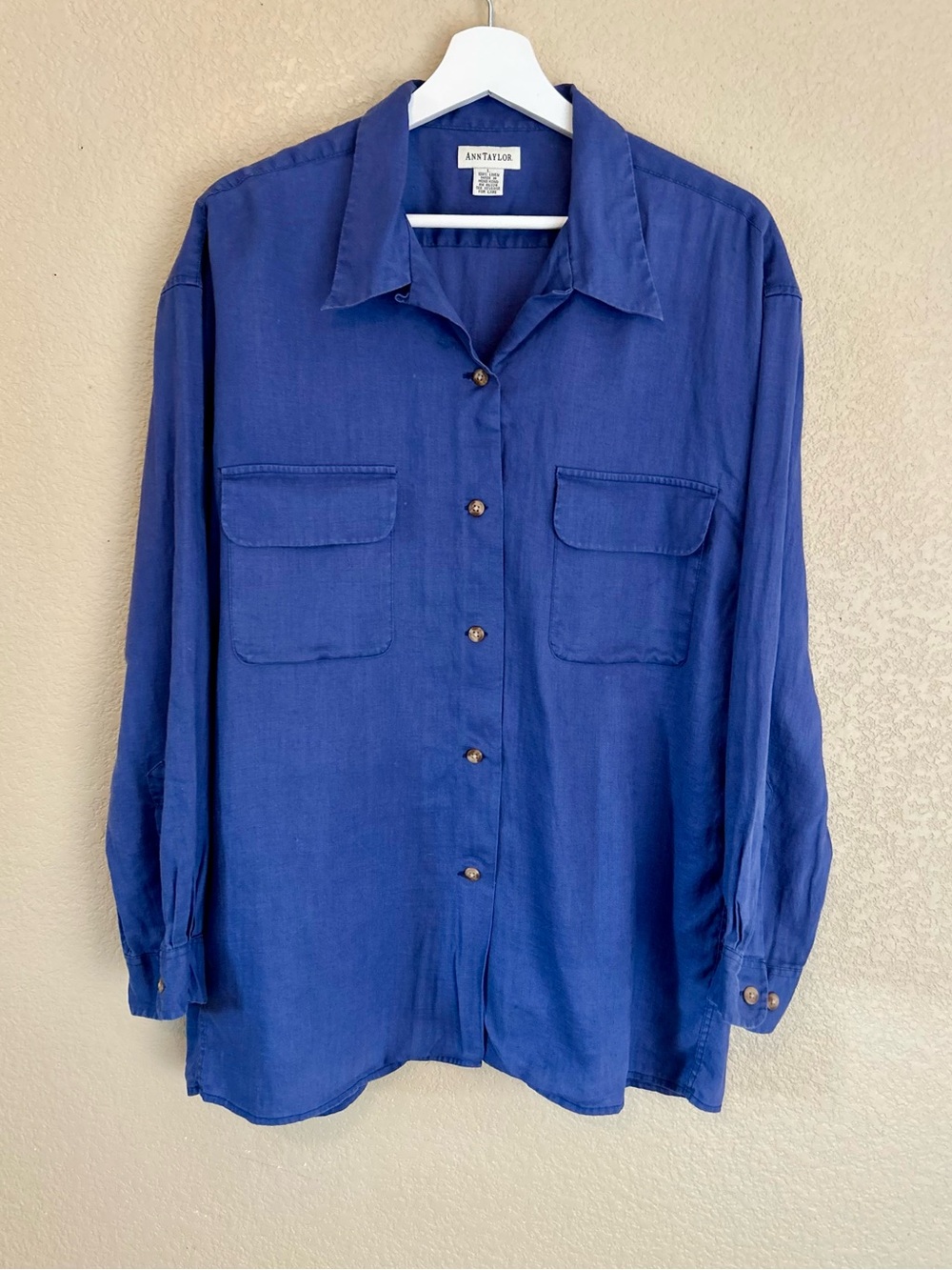 Classic 100% Linen Button-Down Blouse in Royal Blue Classic Ann Taylor Old Money - Picture 8 of 8